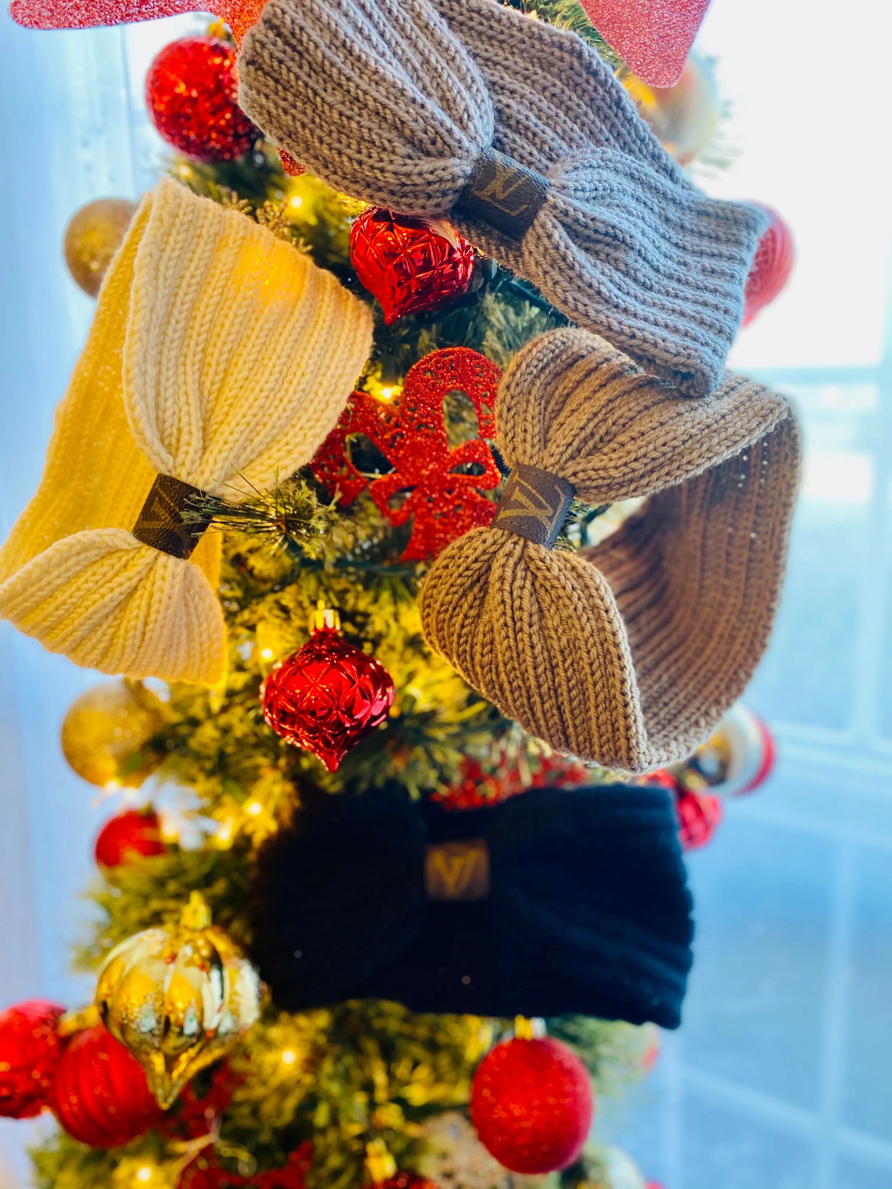 Ear Warmer in Gg and LV