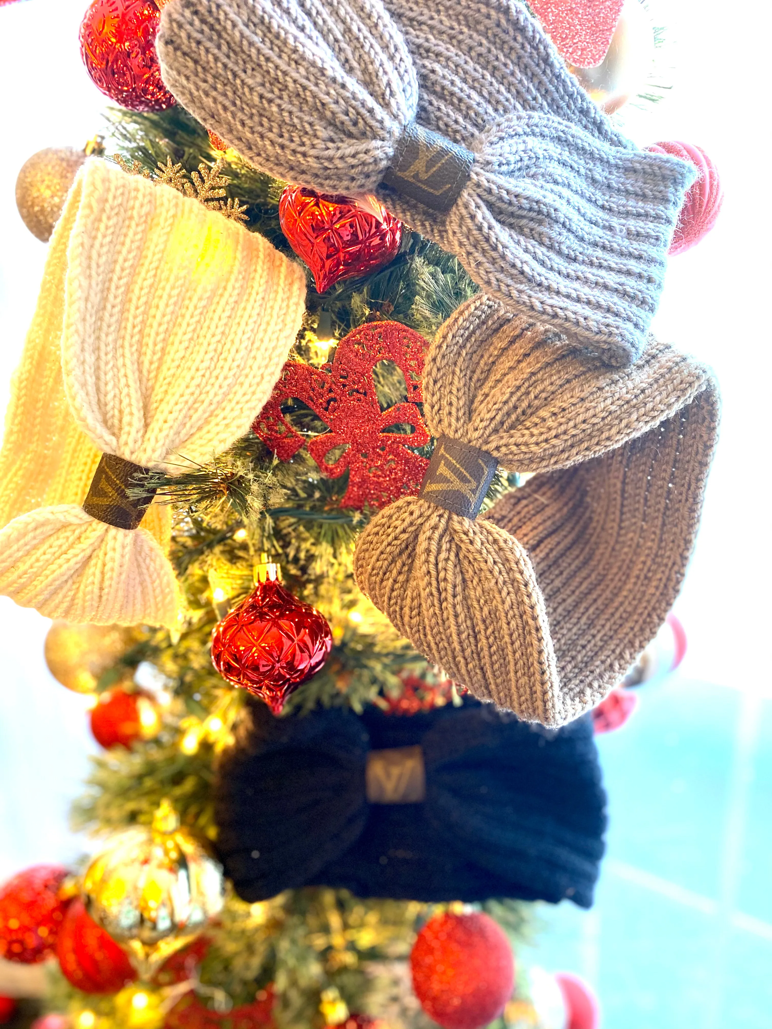 Ear Warmer in Gg and LV
