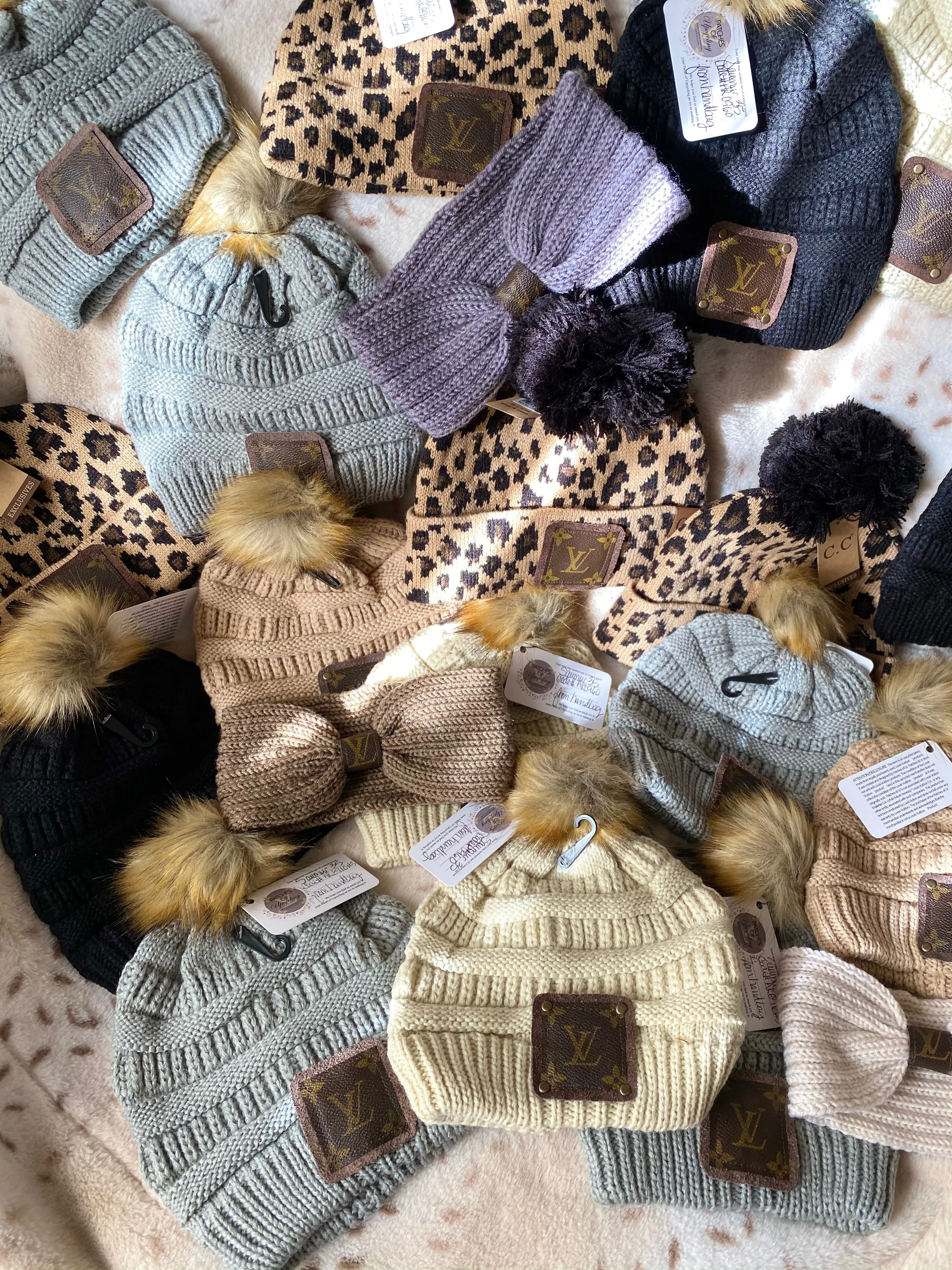 Ear Warmer in Gg and LV