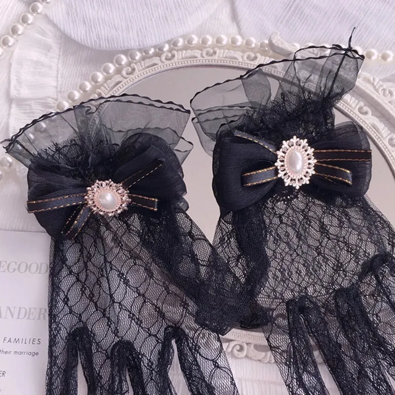 Sweet Victorian Lace Gloves